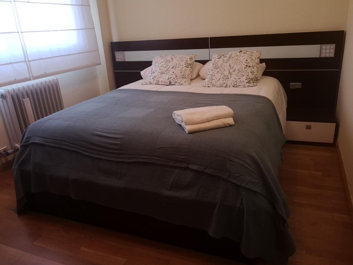 Apartamento Escultor Moreto - Parking Gratis Zaragoza Eksteriør billede