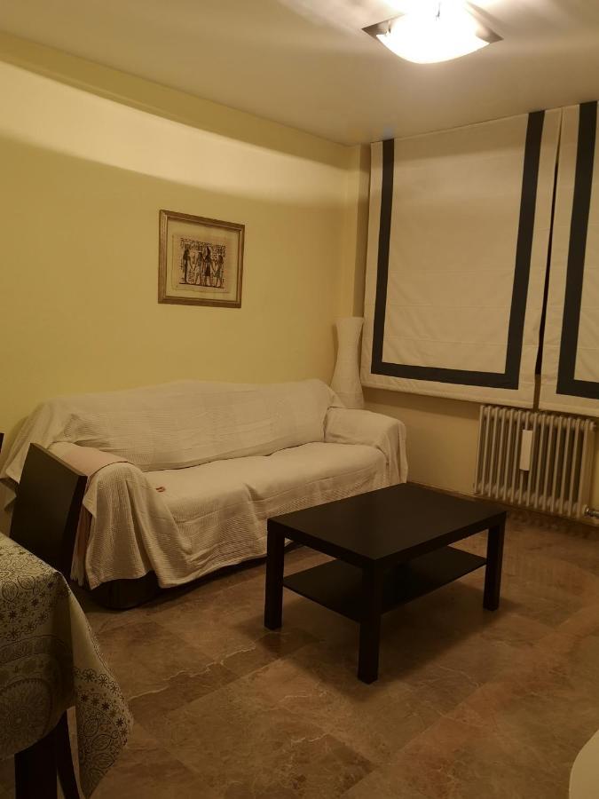 Apartamento Escultor Moreto - Parking Gratis Zaragoza Eksteriør billede